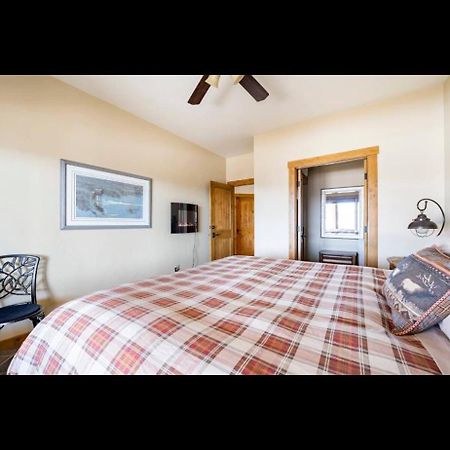 Villa Heart West Haven à Priddis Extérieur photo